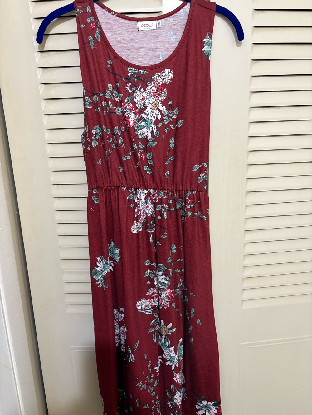 Maroon Floral Sleeveless Midi Dress